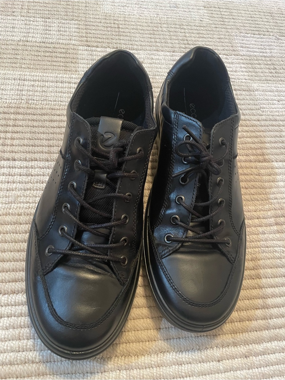 Ecco Men's Soft Classic Lace Up Sneaker Black Leather EU 44 US 10-10.5